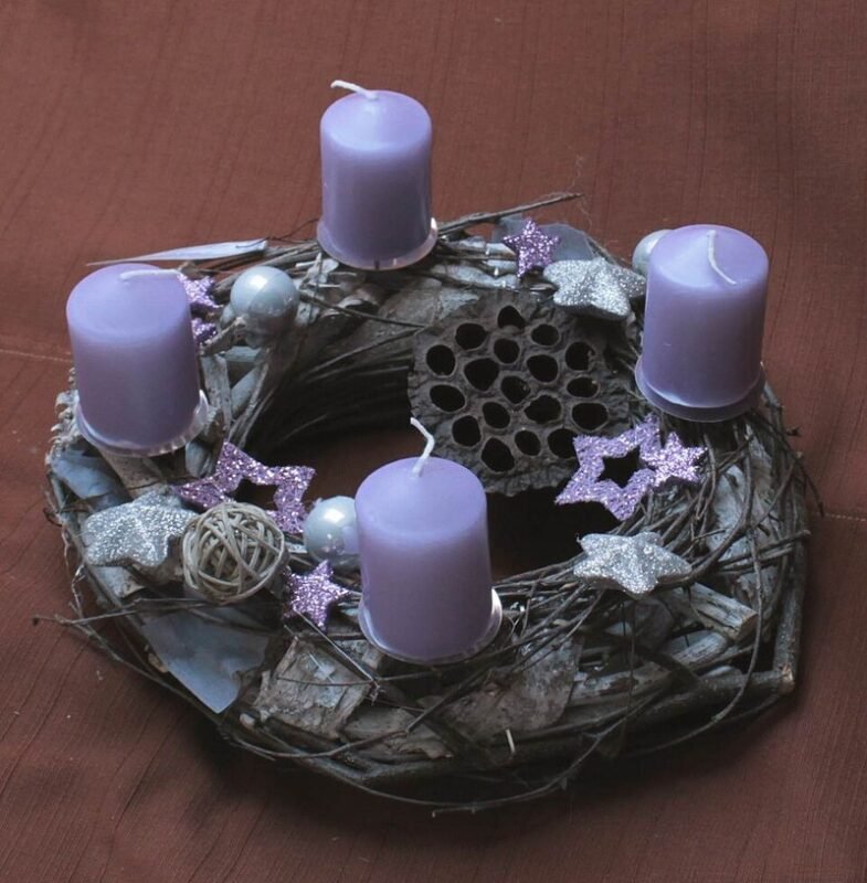 Advent wreath with four purple candles for small space Christmas decor
